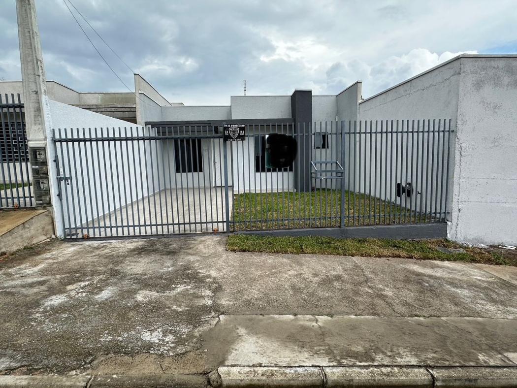 Casa em Fazenda Rio Grande - PR, no bairro Iguaçu - Referência CA0111-CBJV