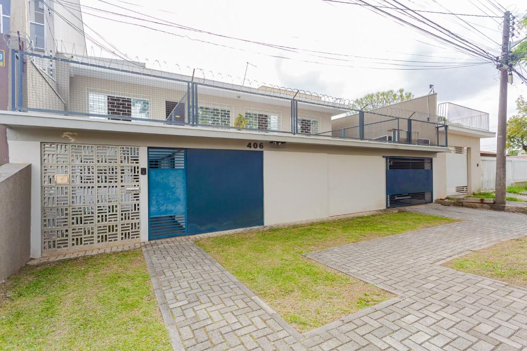 Casa em Curitiba - PR, no bairro Cajuru - Referência CA0126-CBJV