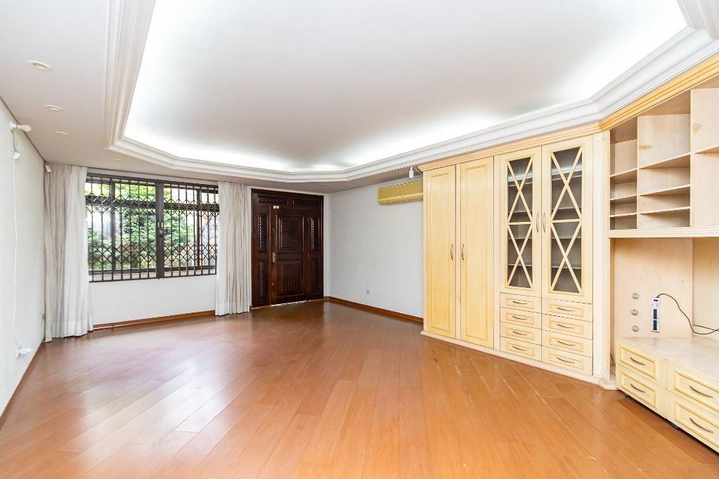 Casa em Curitiba - PR, no bairro Alto da Rua XV - Referência CA0133-JCN