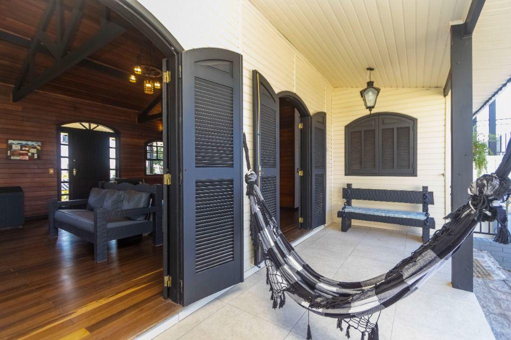 Casa em Quatro Barras - PR, no bairro Pousada Quatro Barras - Referência CA0171-VYPB