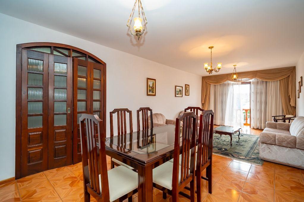 Casa em Curitiba - PR, no bairro Lindóia - Referência CA0190-VYPB