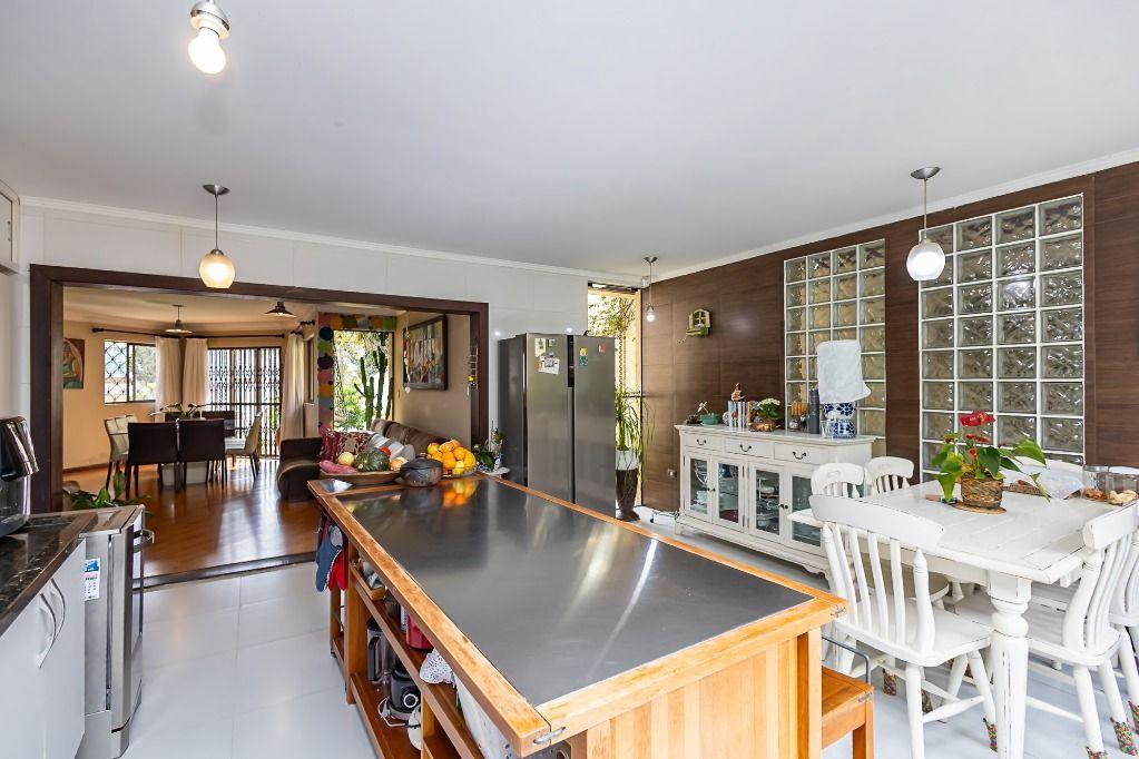 Casa em Curitiba - PR, no bairro Pilarzinho - Referência CA0201-VYPB