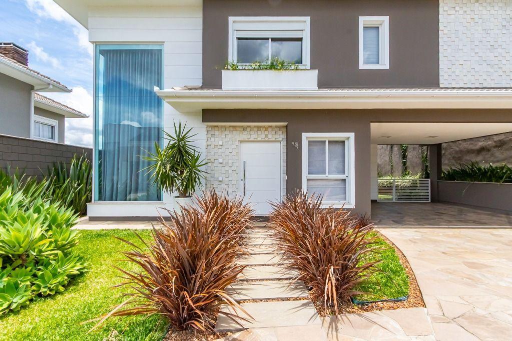 Casa em Curitiba - PR, no bairro São Braz - Referência CA0203-VYPB