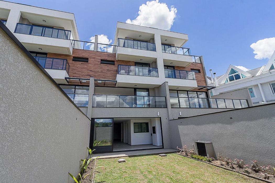 Casa em Curitiba - PR, no bairro Santo Inácio - Referência CA0223-A3MA