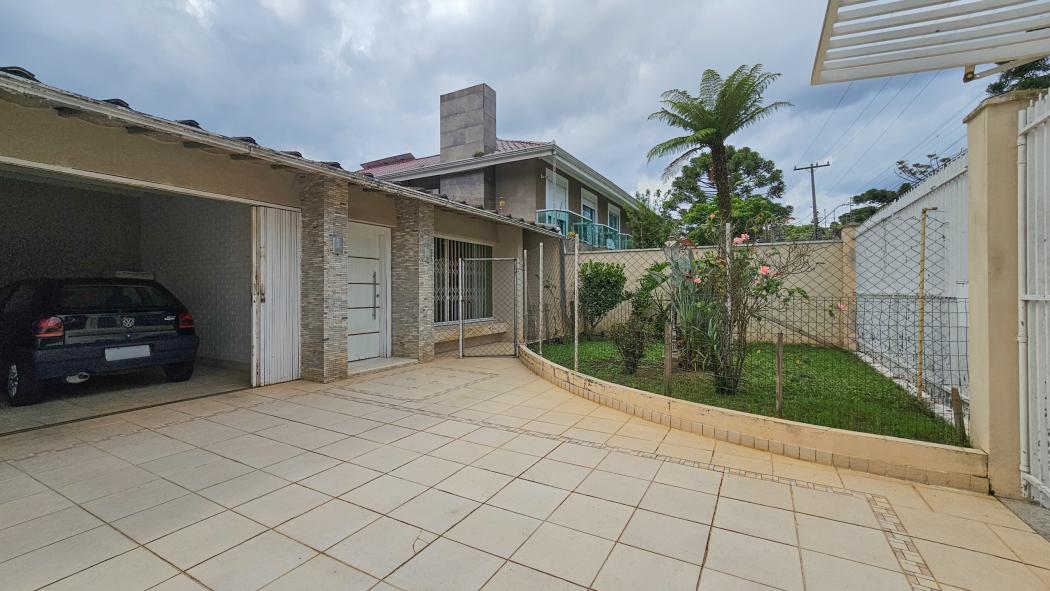 Casa em CURITIBA - PR, no bairro Jardim das Américas - Referência CA0258-RM-RIC