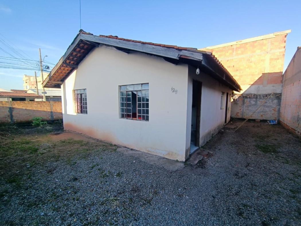 Casa em São José dos Pinhais - PR, no bairro Rio Pequeno - Referência CA0434-FGME