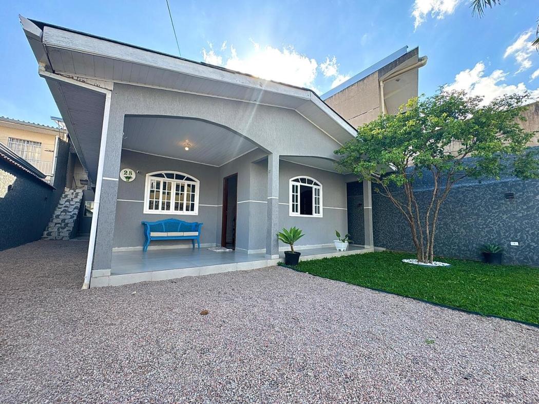 Casa em CURITIBA - PR, no bairro Sítio Cercado - Referência CA0768-PIMO