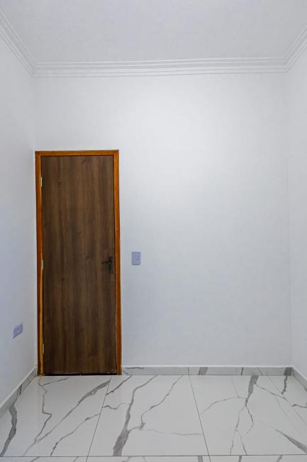 Casa à venda em Pinheirinho, Curitiba — Hub Urbana