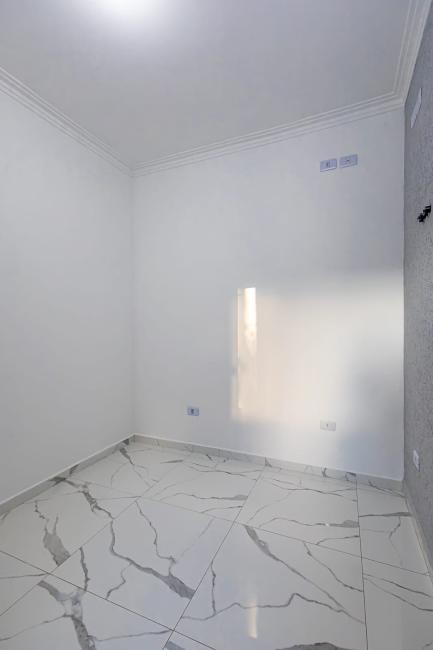 Casa à venda em Pinheirinho, Curitiba — Hub Urbana