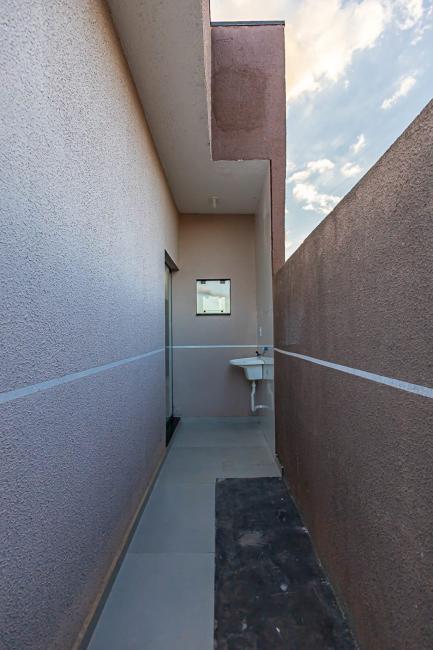 Casa à venda em Pinheirinho, Curitiba — Hub Urbana