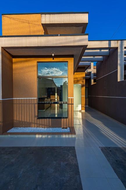 Casa à venda em Pinheirinho, Curitiba — Hub Urbana