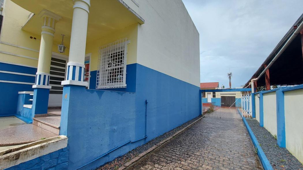 Casa à venda com 6 quartos, 311m² - Centro,Curitiba 