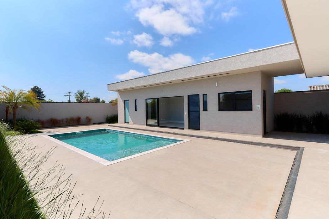  - CASA com 4 dormitórios à venda por R$ 2.690.000,00 no bairro Pioneiros - FAZENDA RIO GRANDE / PR