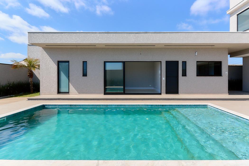  - CASA com 4 dormitórios à venda por R$ 2.690.000,00 no bairro Pioneiros - FAZENDA RIO GRANDE / PR