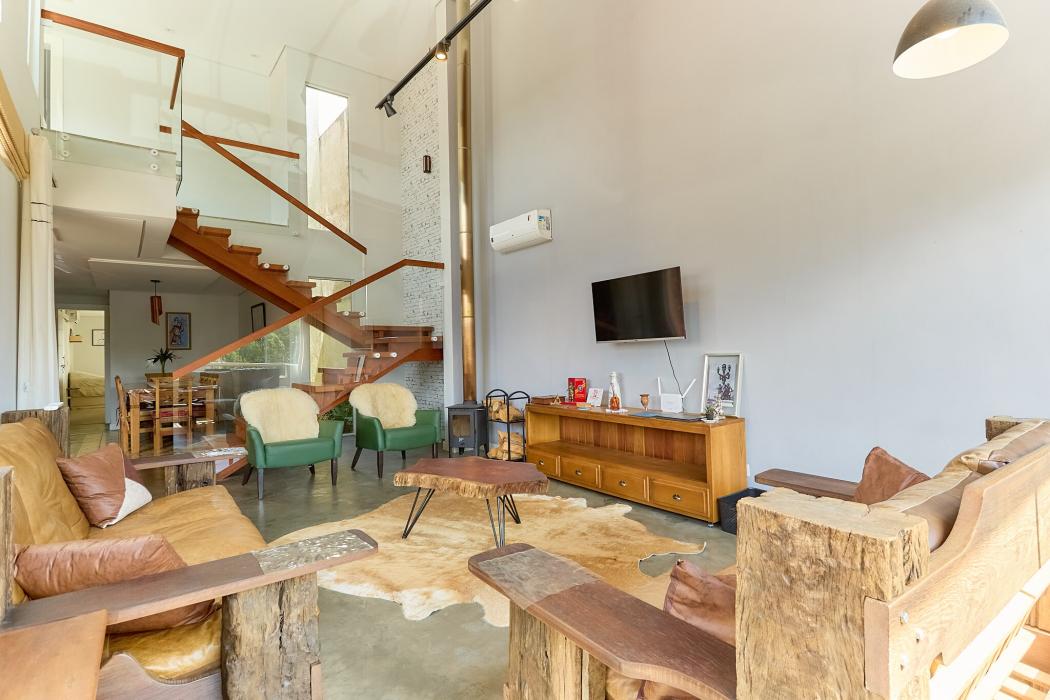 Casa à venda com 3 quartos, 183m² - Barreirinha,Curitiba 