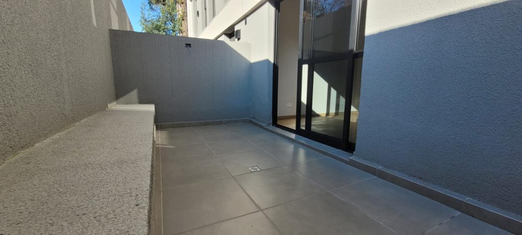 Apartamento em CURITIBA - PR, no bairro São Francisco - Referência CES06-EDLN