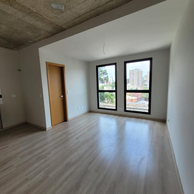 Apartamento em CURITIBA - PR, no bairro São Francisco - Referência CES16-EDLN