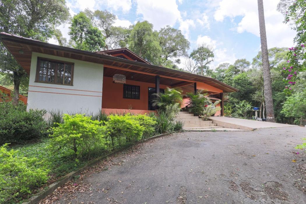 Agrícola em São José dos Pinhais - PR, no bairro Zacarias - Referência CH0006-BRCS