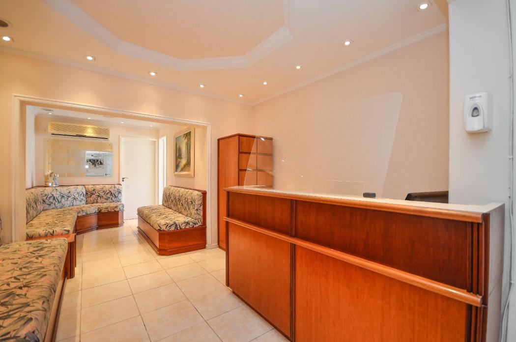 Escritório em Curitiba - PR, no bairro Centro - Referência CJ0008-LACJ