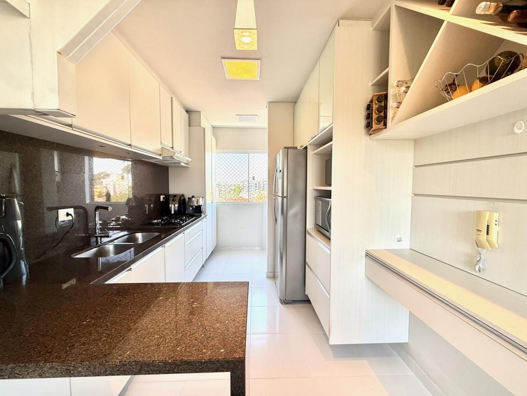 Cobertura Duplex à Venda no Bacacheri, Curitiba – 148 m² – Sol Pleno e Ventilação Cruzada