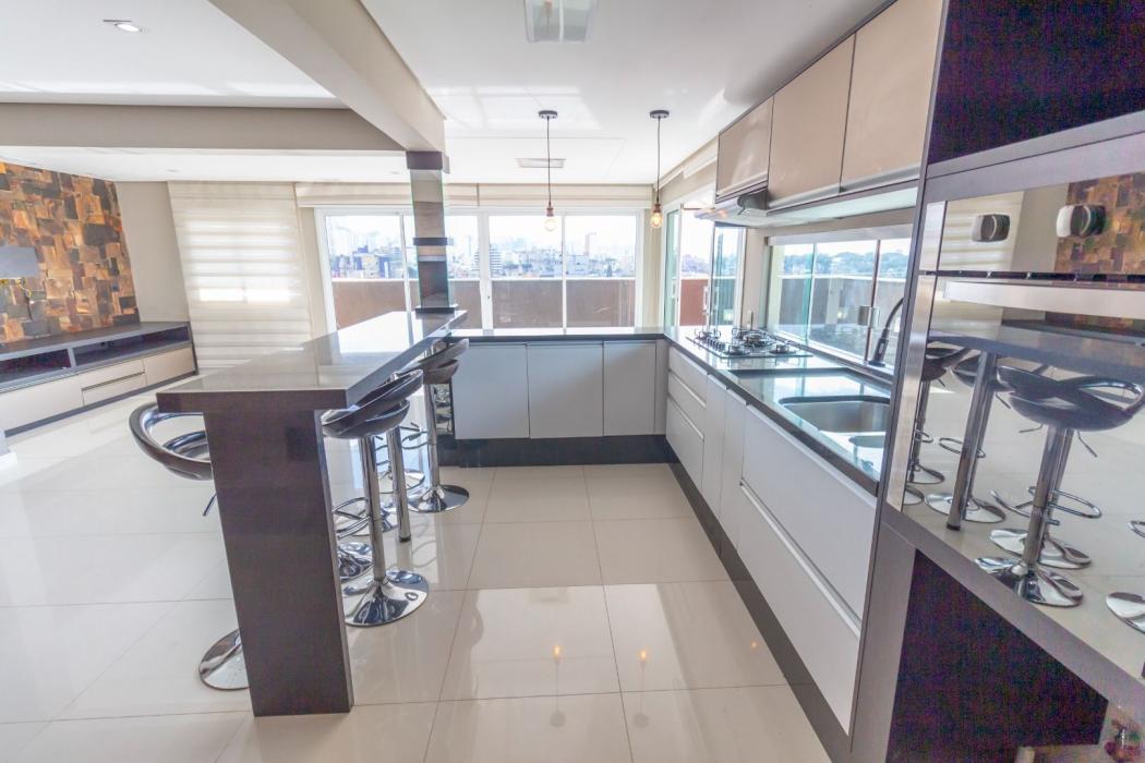 Cobertura em Curitiba - PR, no bairro Água Verde - Referência CO0004-CLME