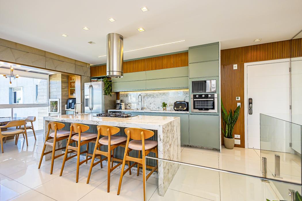 Cobertura à venda com 2 quartos, 150m² - Vila Izabel,Curitiba 