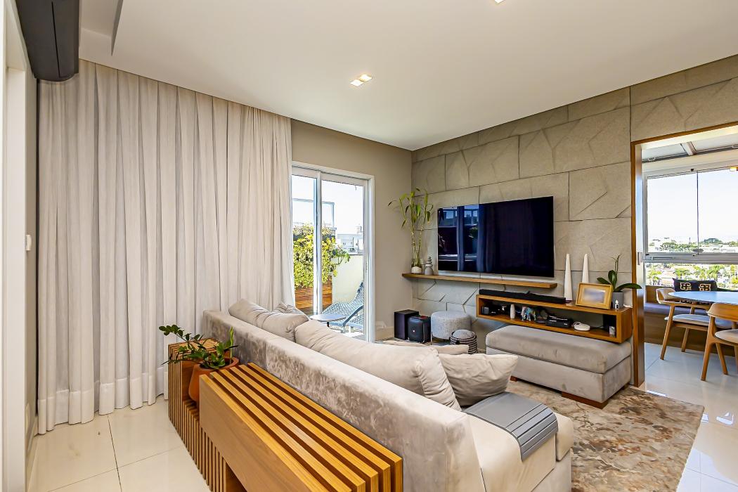  - Cobertura à venda com 2 suítes no Vila Izabel - Curitiba/PR 