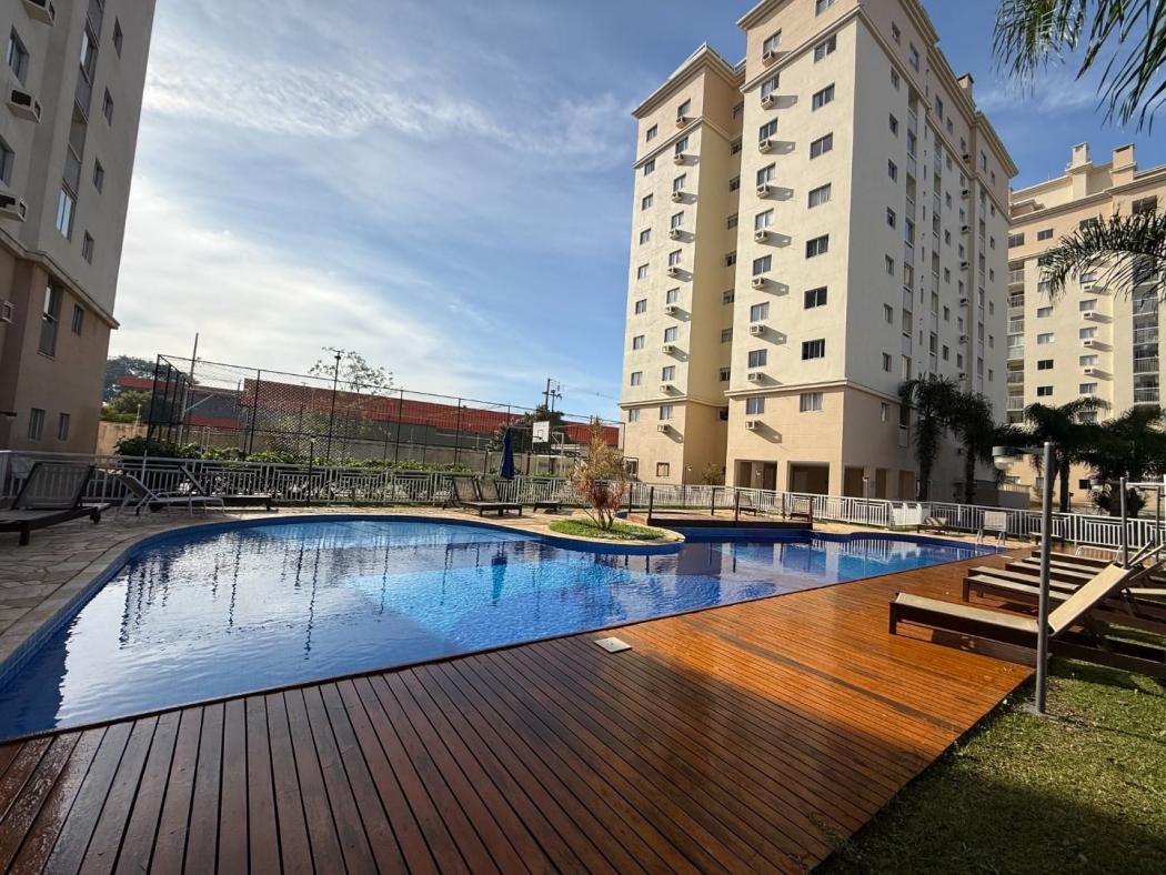Cobertura à venda com 3 quartos, 136m² - Guaíra,Curitiba 