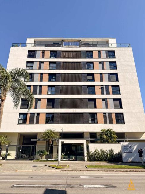 Somente à vista - Cobertura Duplex Exclusiva com 308m2 e 4 vagas - Água Verde - Curitiba-PR