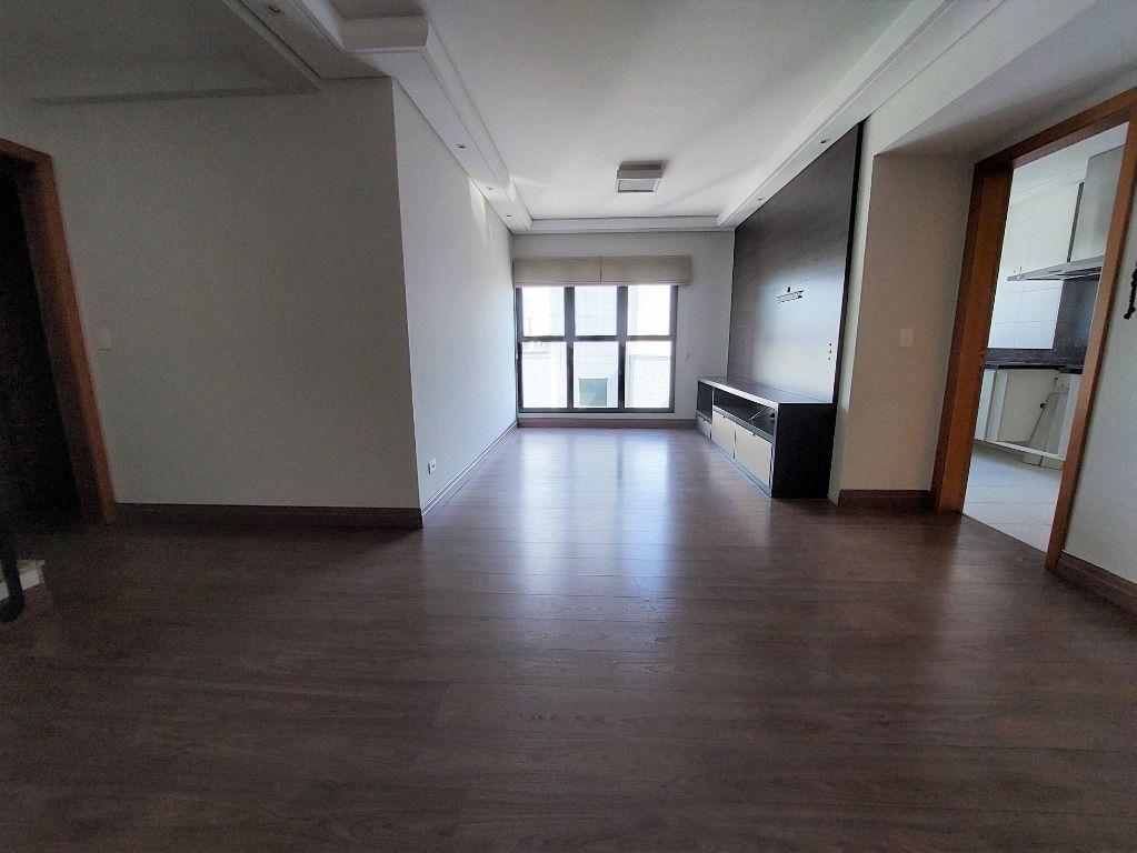  - Cobertura com 3 dormitórios para alugar, 156 m² por R$ 8.300/mês - Vila Izabel - Curitiba/PR