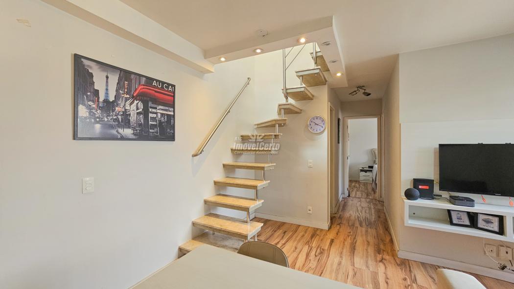 Cobertura em CURITIBA - PR, no bairro Guaíra - Referência CO1680-EK-RIC