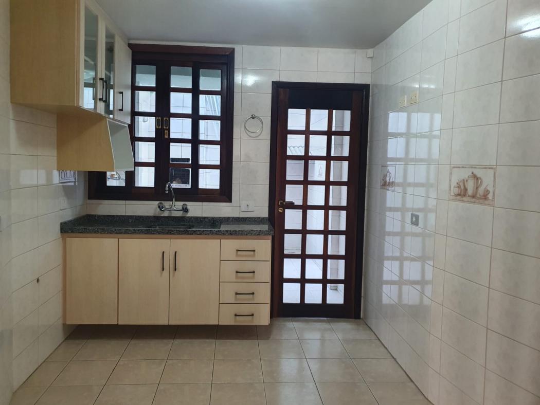 Casa para alugar em Tarumã, Curitiba — Hub Urbana