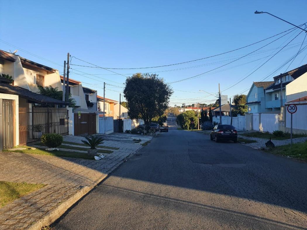 Casa para alugar em Tarumã, Curitiba — Hub Urbana