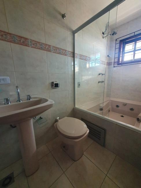 Casa para alugar em Tarumã, Curitiba — Hub Urbana