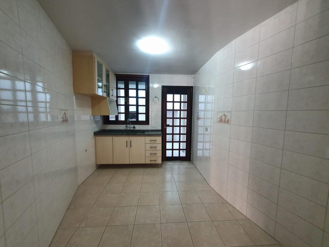 Casa para alugar em Tarumã, Curitiba — Hub Urbana