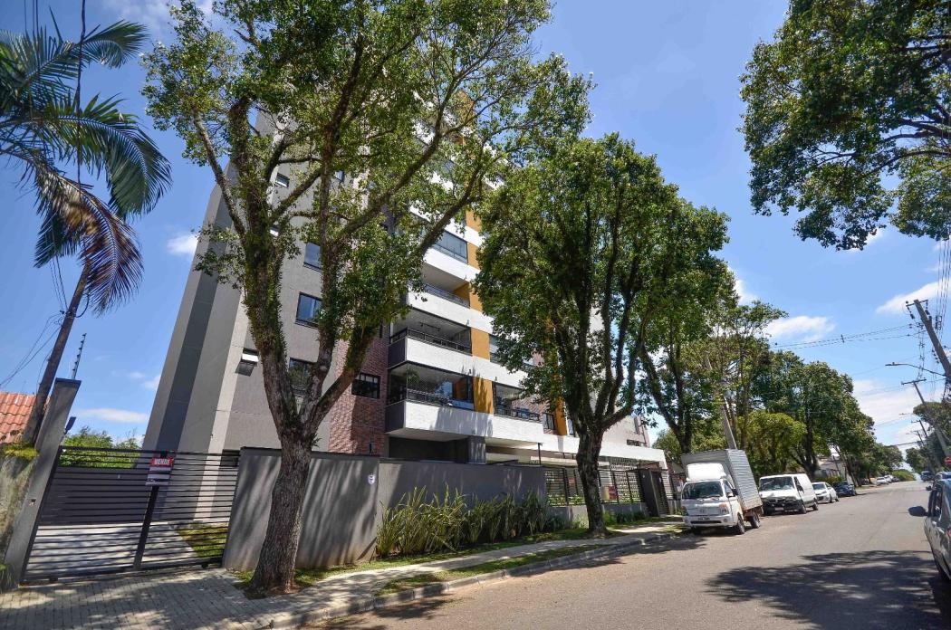 Apartamento em Curitiba - PR, no bairro Água Verde - Referência GD0001-ABNJ