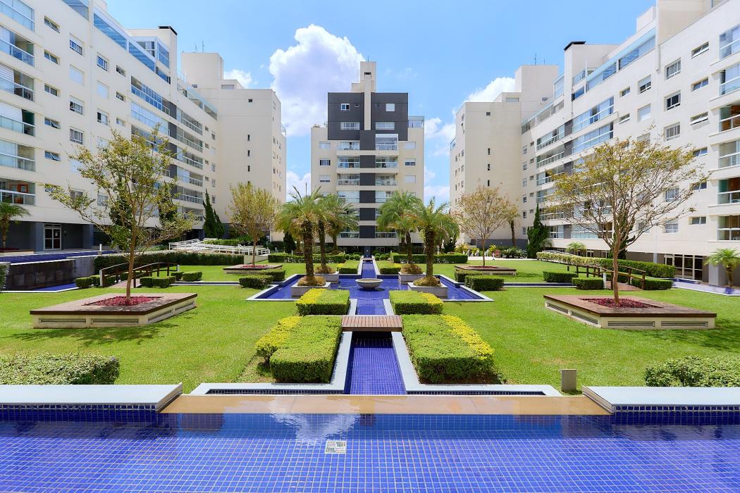 Apartamento em CURITIBA - PR, no bairro Água Verde - Referência GD0001-SPAS