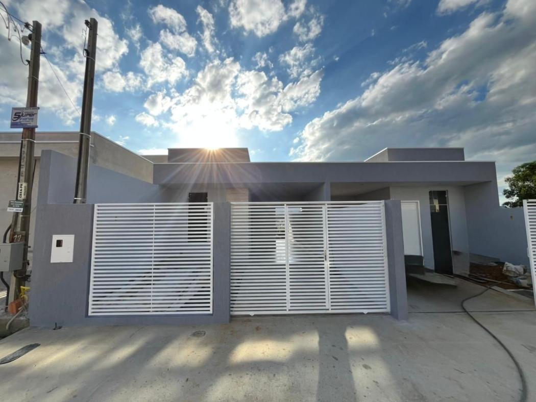 Casa em  - , no bairro  - Referência IP-67_2-4181585-PONTU