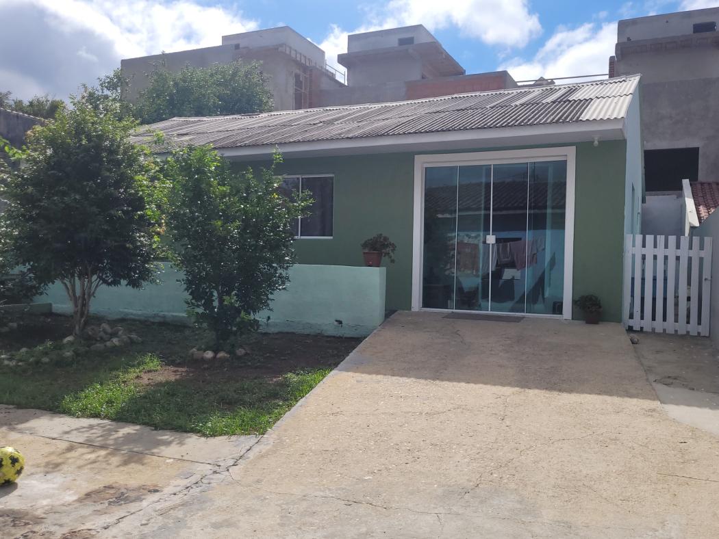 Casa em CURITIBA - PR, no bairro Xaxim - Referência LIOTTI03-LIO
