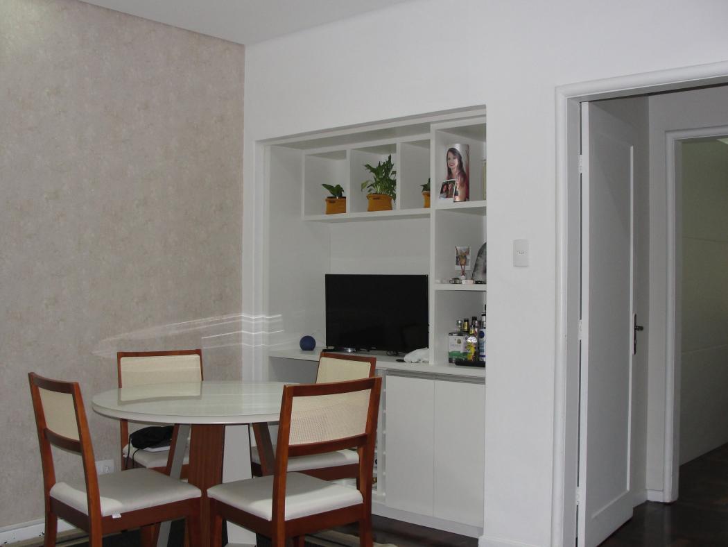 Apartamento em CURITIBA - PR, no bairro Centro - Referência LIOTTI17-LIO