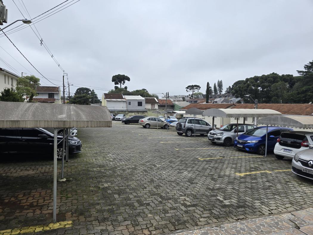 Apartamento à venda em Boqueirão, Curitiba — Fava Imóveis