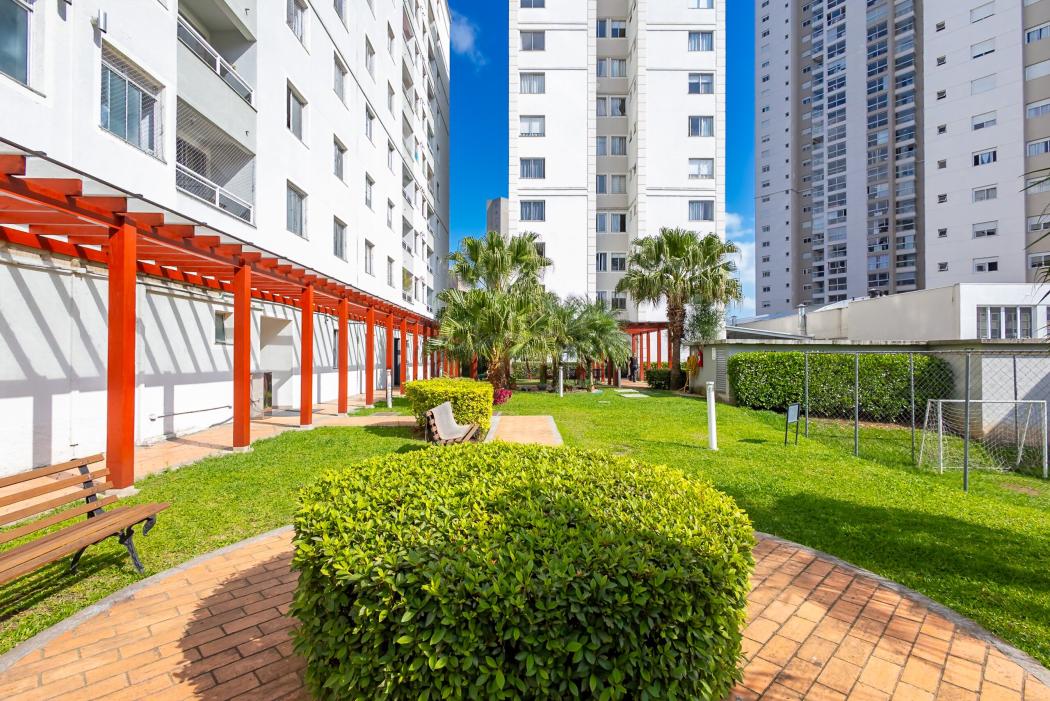 Apartamento em CURITIBA - PR, no bairro Cristo Rei - Referência LO-GD0092-ALLEGA