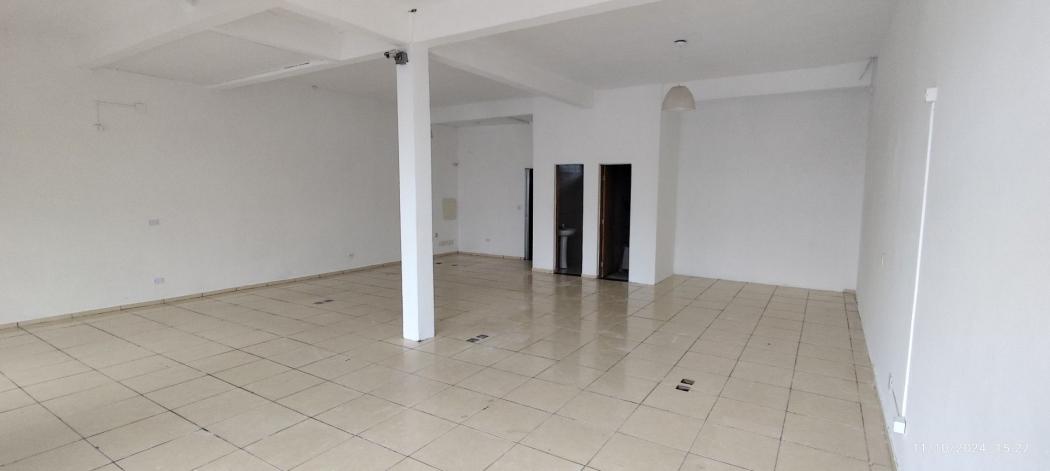 Negócios em São José dos Pinhais - PR, no bairro Borda Do Campo - Referência LO0020-FGME