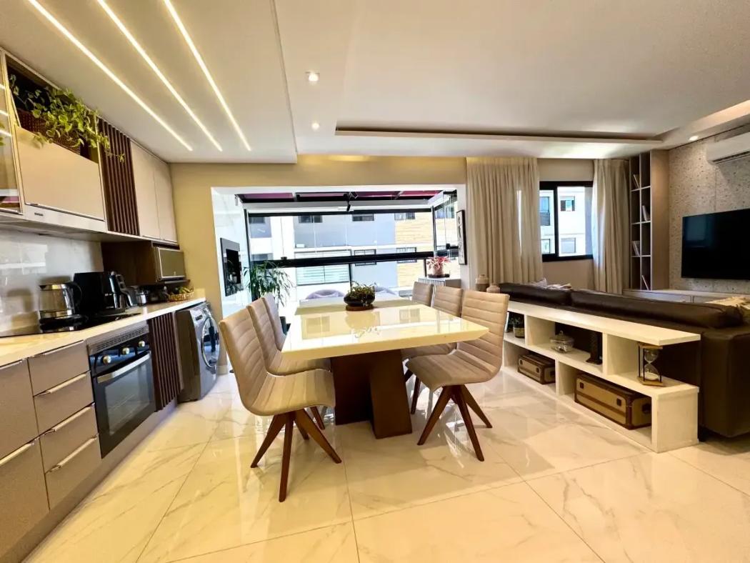 Apartamento à venda em Vila Izabel, Curitiba — Hub Urbana