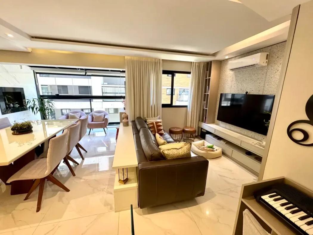 Apartamento à venda em Vila Izabel, Curitiba — Hub Urbana