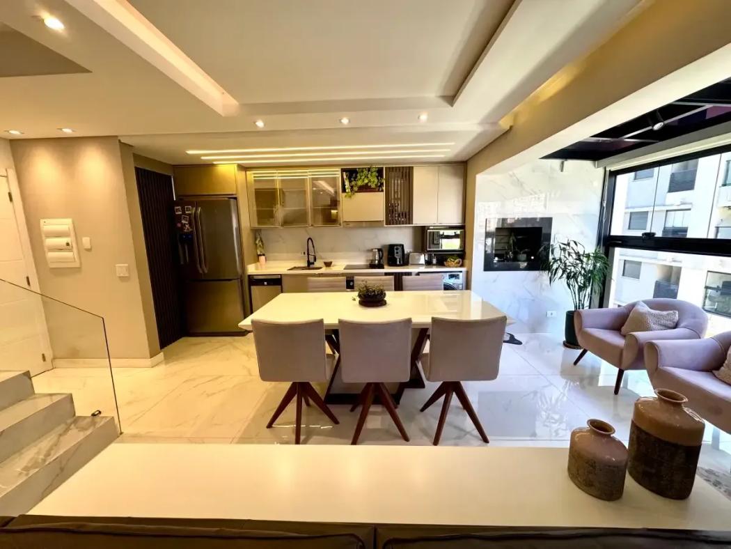 Apartamento à venda em Vila Izabel, Curitiba — Hub Urbana