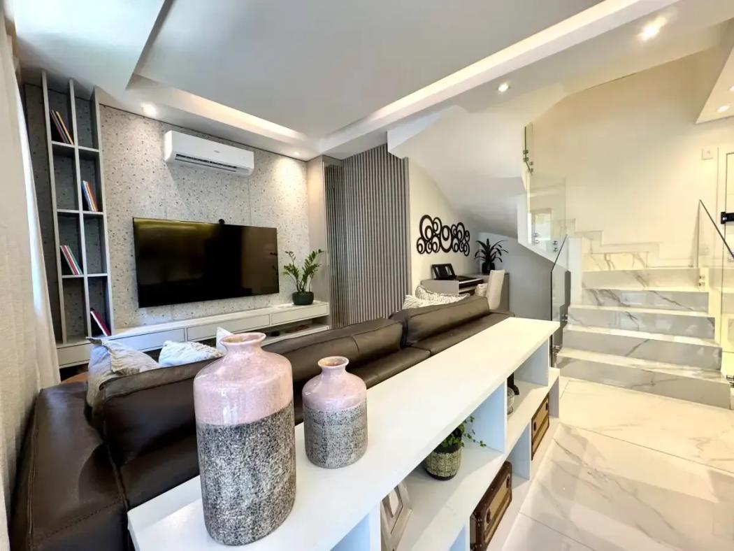 Apartamento à venda em Vila Izabel, Curitiba — Hub Urbana