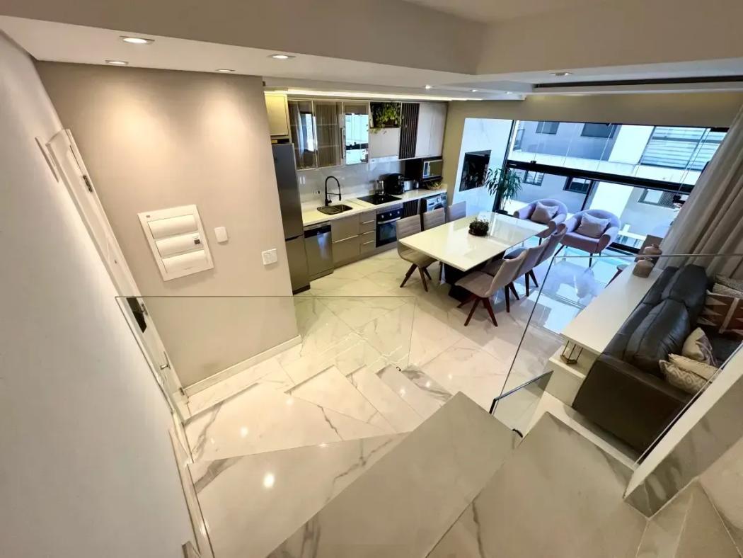 Apartamento à venda em Vila Izabel, Curitiba — Hub Urbana
