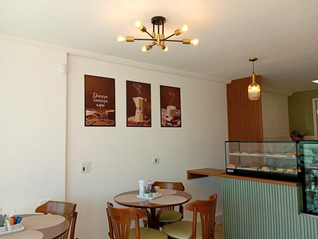  - CAFETERIA Á VENDA/ARRENDAMENTOOPORTUNIDADE DE EMPREENDER COM BAIXO INVESTIMENTO E  PRONTO PARA TRABALHAR. TODA A INFRAESTRUTURA PARA VOCÊ COMEÇAR A FATURAR IMEDIATAMENTE. PONTO ESTRATÉGICO, COM ALTO FLUXO DE PEDESTRES E VEÍCULOS, PRÓXIMO A ACADEMIAS DE GI
