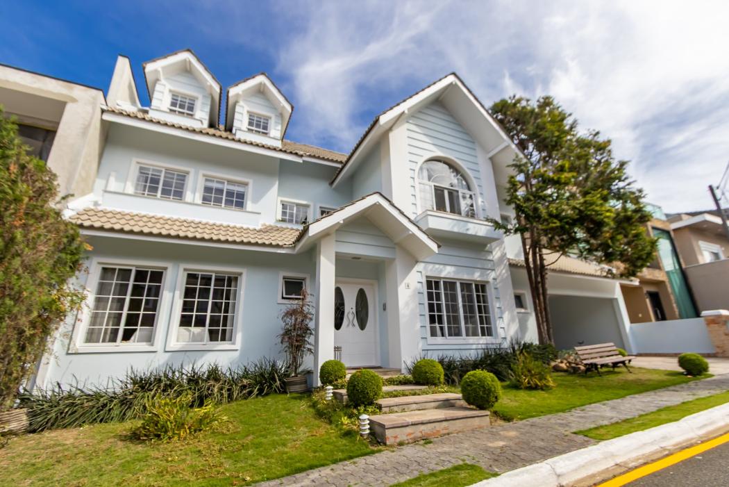 Condomínio em CURITIBA - PR, no bairro Uberaba - Referência RCCN203-CDN